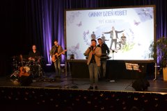 646772906_122148401210976698_3755063642650761105_n