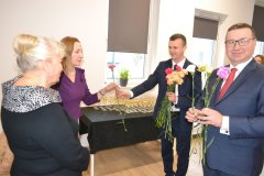 648829702_122148393656976698_6288976856801828043_n